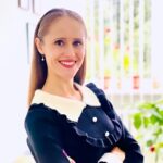 Леся Коцур