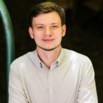 Роман Мельник